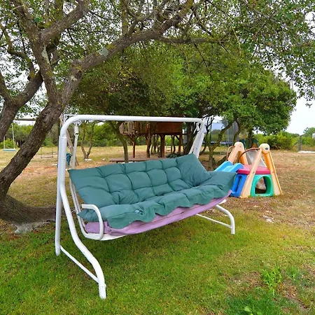 Mit Privatpool Fuer 6 Personen Ca 85 Qm In Pula, Istrien Istrische Riviera Pula